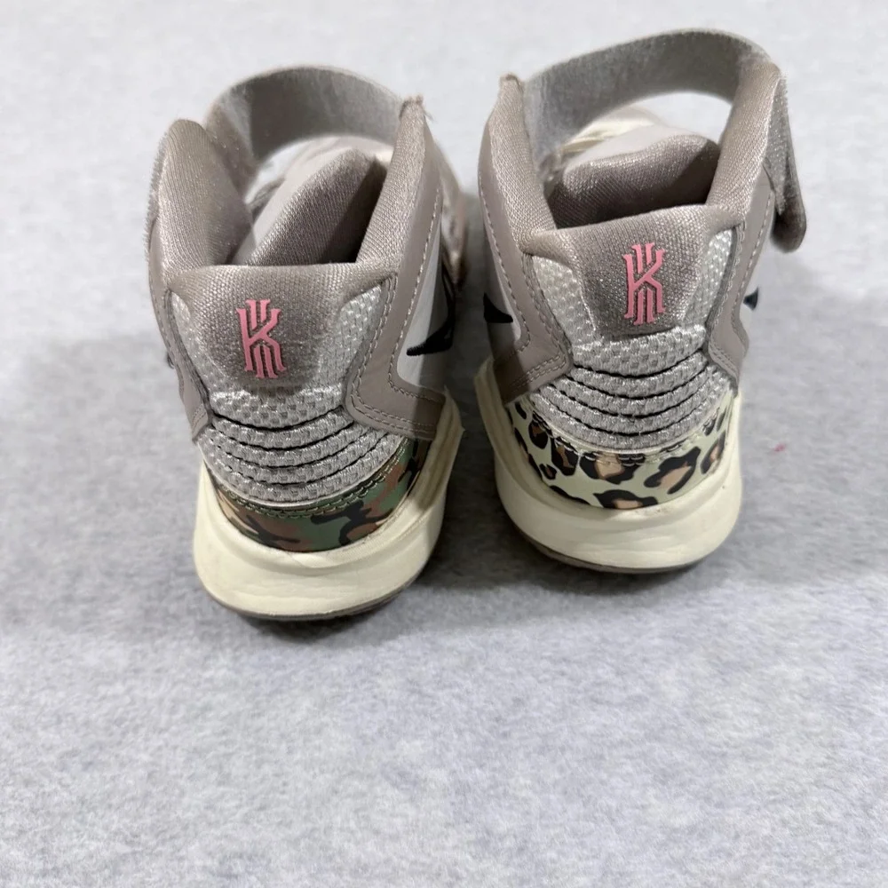 Nike Kyrie Infinity Basketball Shoes Kids 1Y Grey‎ Camo Leopard DD0332-006